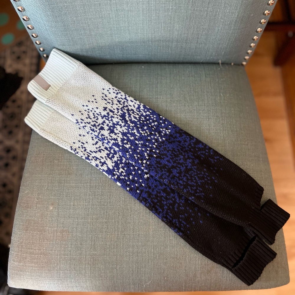 Lululemon Ivviva Leg Warmers